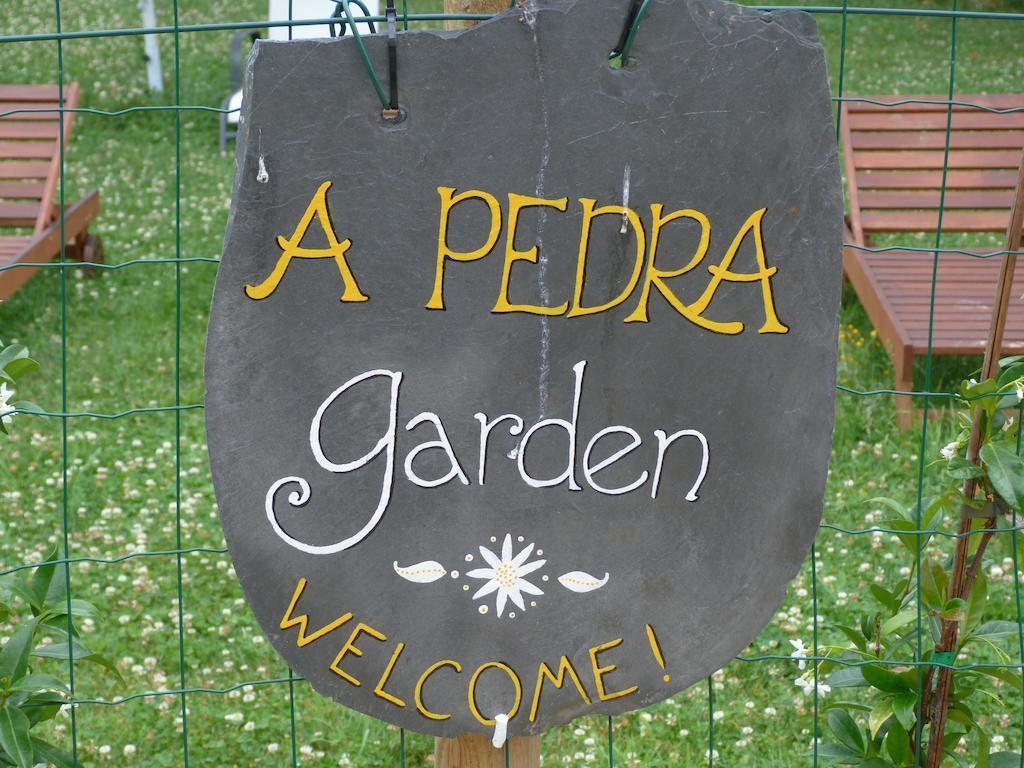 Pension Albergue A Pedra Sarria Exterior photo